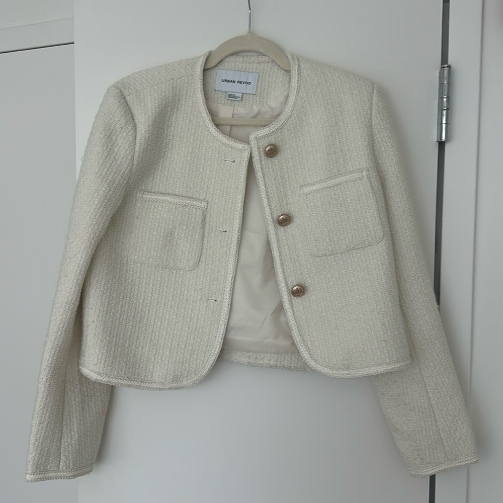 Urban Revivo jacket size large